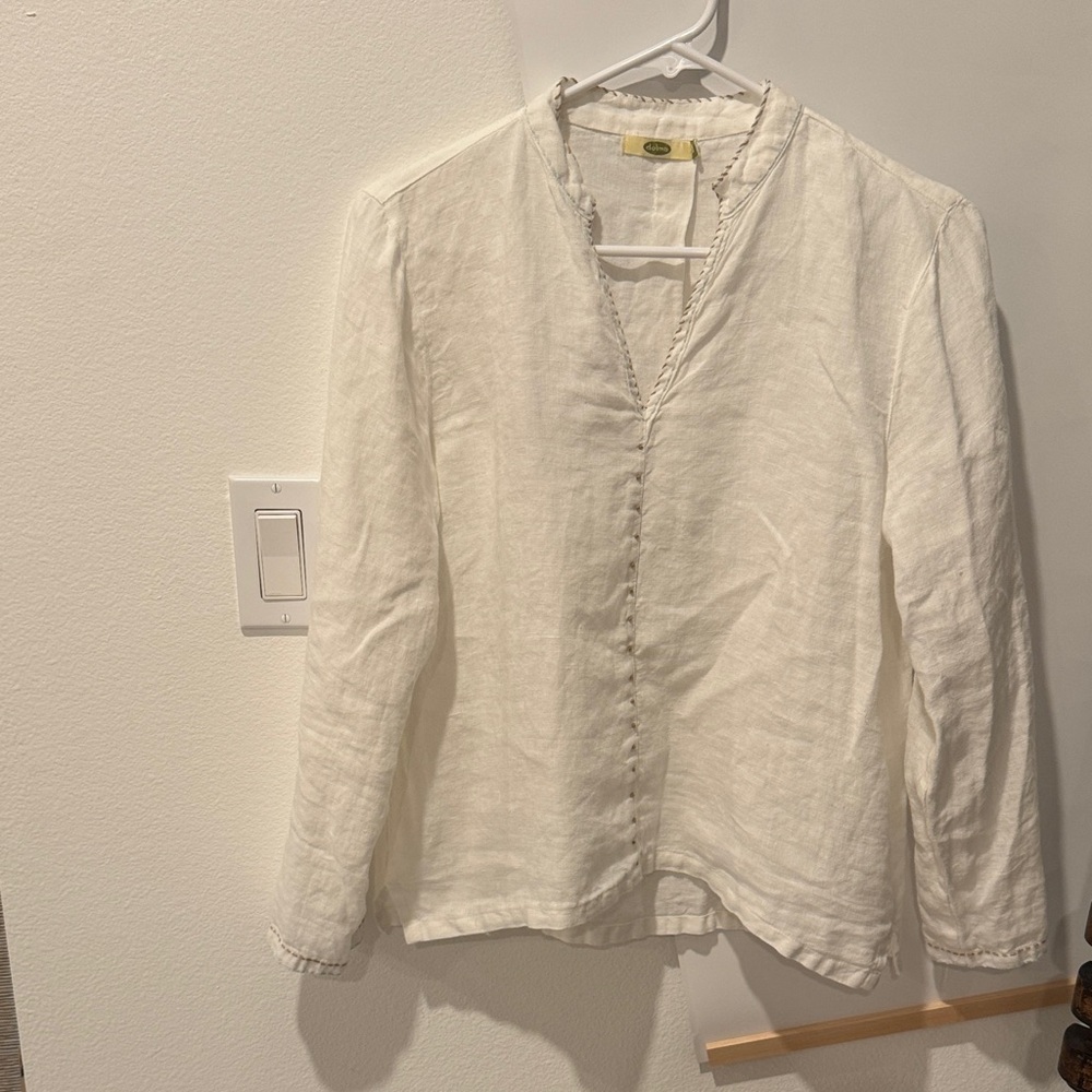 Elegant White Blouse